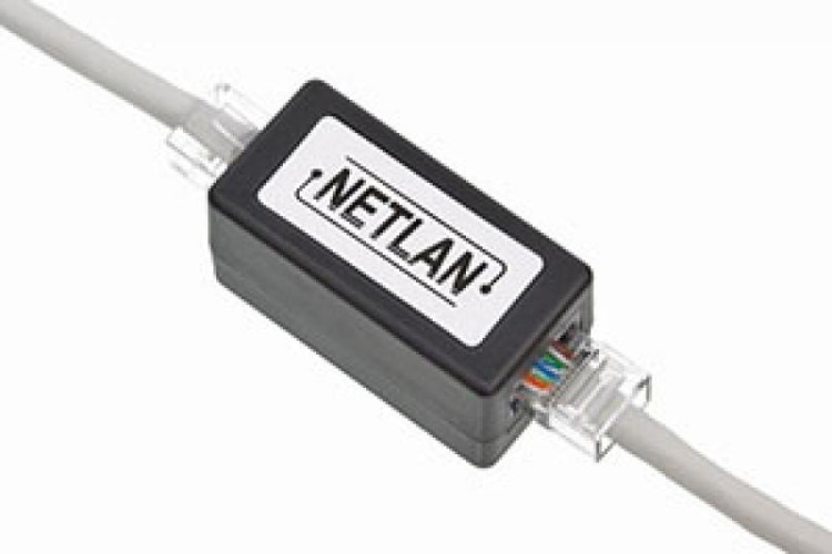 Переходник RJ45 на RJ45 NETLAN неэкранированный, черный, кат. 5e Переходник RJ45 на RJ45 NETLAN неэкранированный, черный, кат. 5e